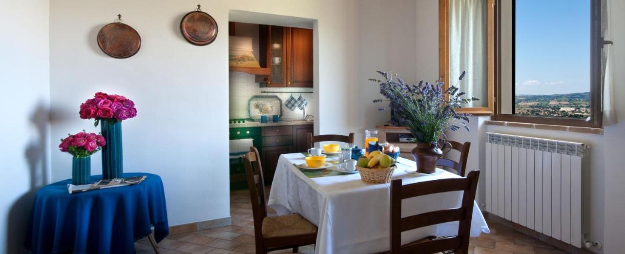 Agriturismo Fiordaliso Trevi Kültér fotó