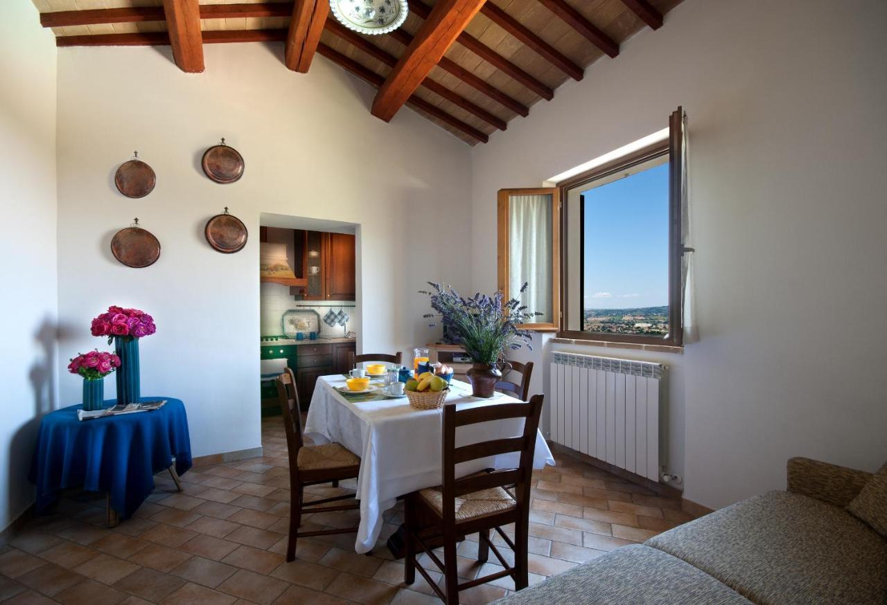 Agriturismo Fiordaliso Trevi Kültér fotó